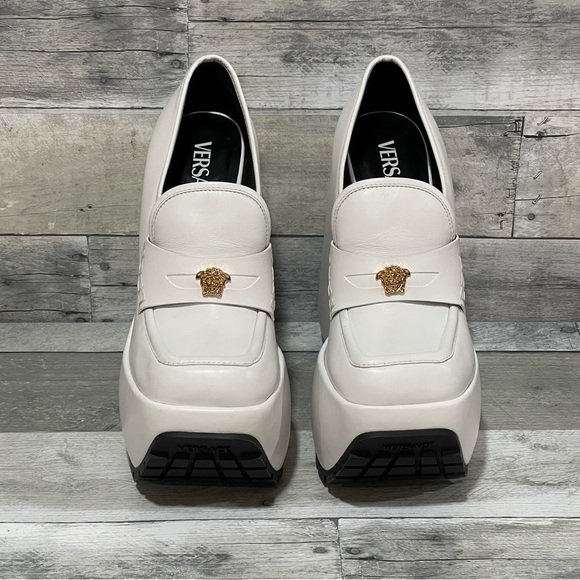VERSACE Leather Platform Wedge Heels with Signature Medusa Logo - White - Sz- 10 - Picture 4 of 14